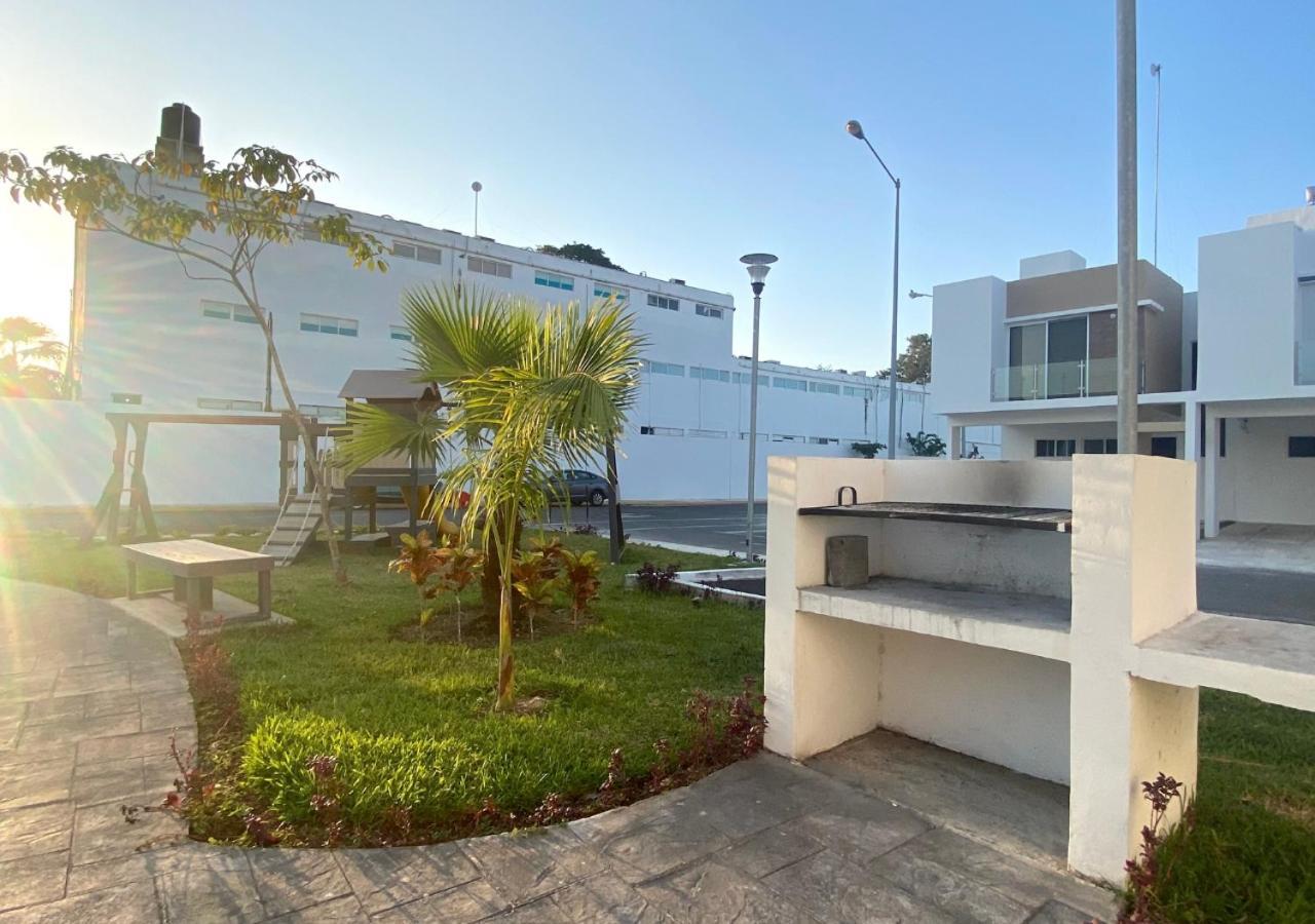 Casa Familiar En Condominio Privado Cerca De Playa Cancún Buitenkant foto