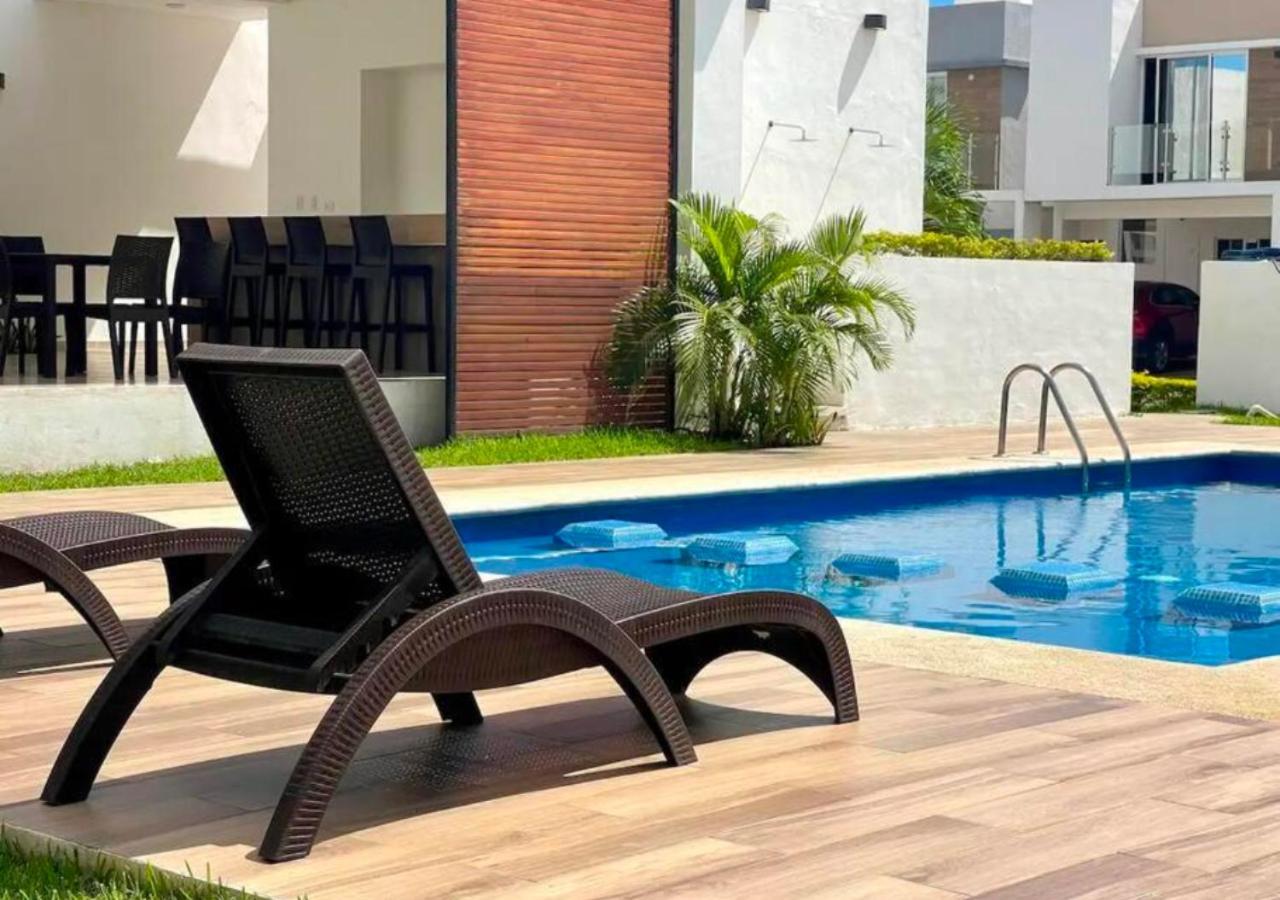 Casa Familiar En Condominio Privado Cerca De Playa Cancún Buitenkant foto